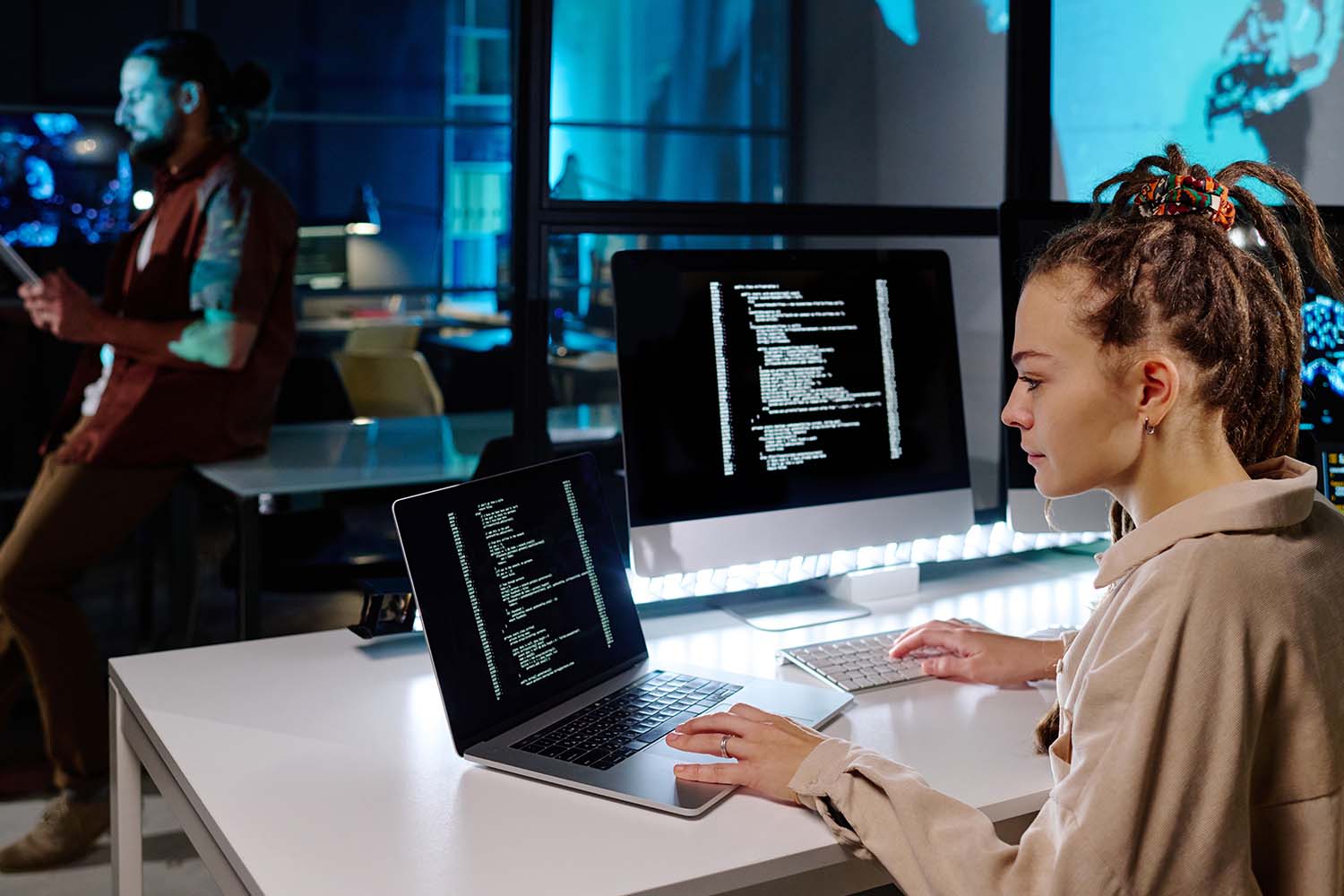 Software Development Costs Cut by 60%: The AI Revolution in Programming